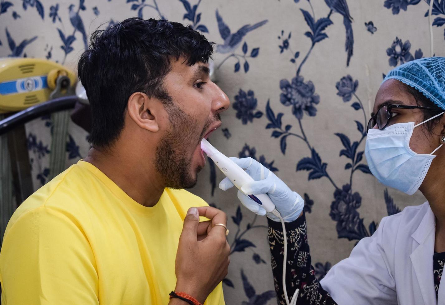 Dental implant treatment